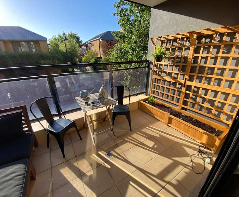 $220, Flatshare, 2 bathrooms, Glen Huntly VIC 3163