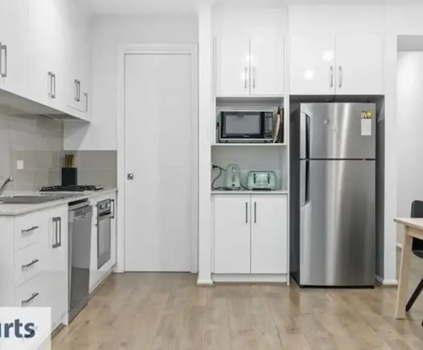 $350, Share-house, 2 bathrooms, Royal Park SA 5014