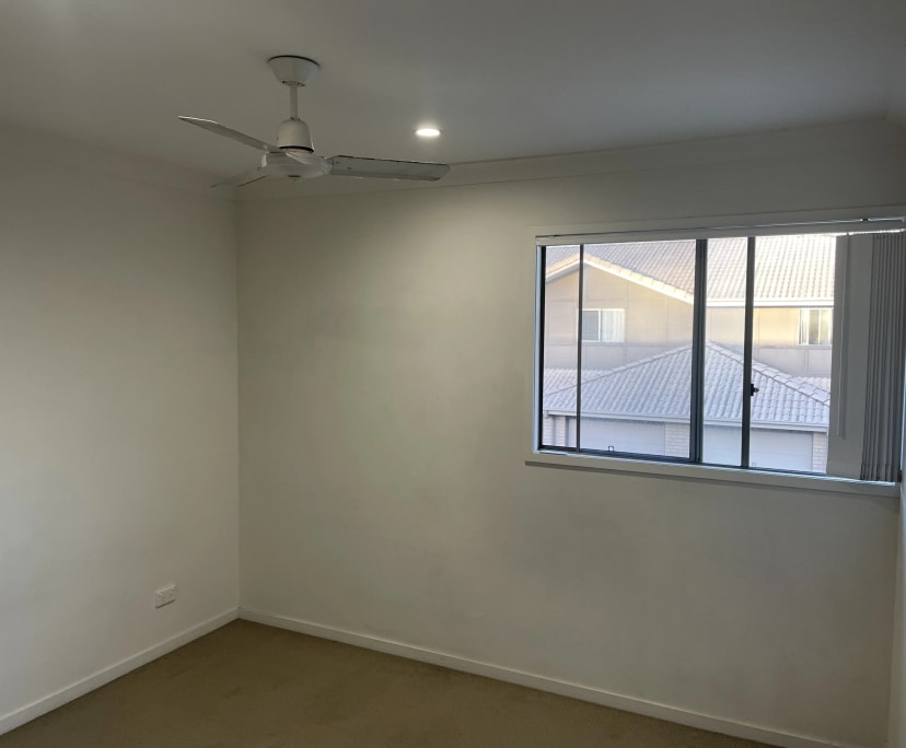 $280, Share-house, 2 bathrooms, Bethania QLD 4205