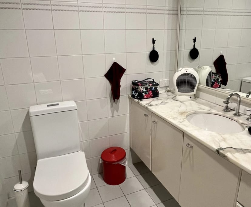 $350, Flatshare, 2 bathrooms, Kensington NSW 2033