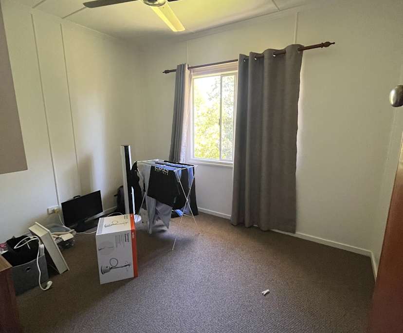 Unfurnished room in a share house