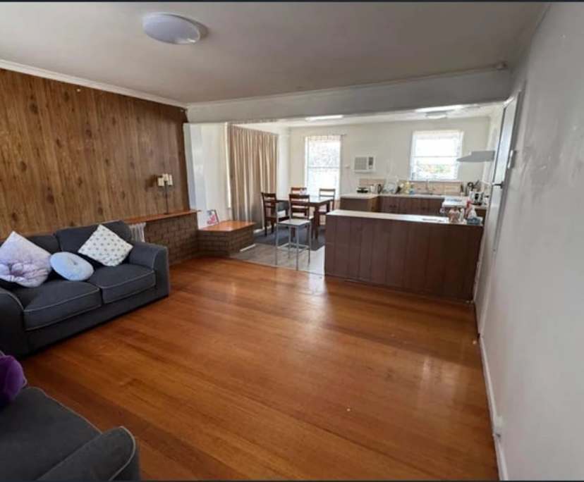 Unfurnished room in a share house