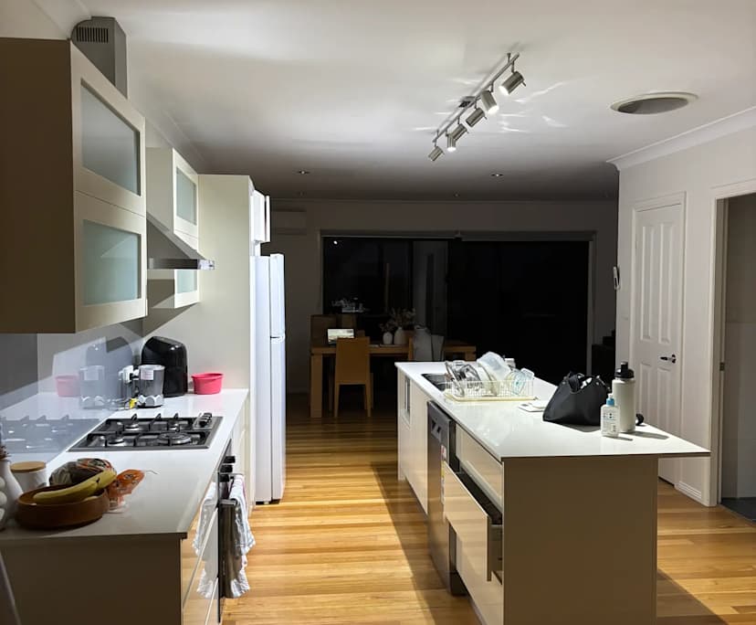 Unfurnished room in a share house