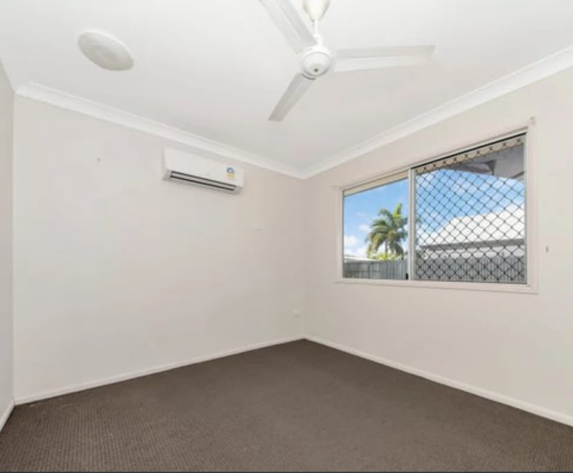 Unfurnished room in a share house
