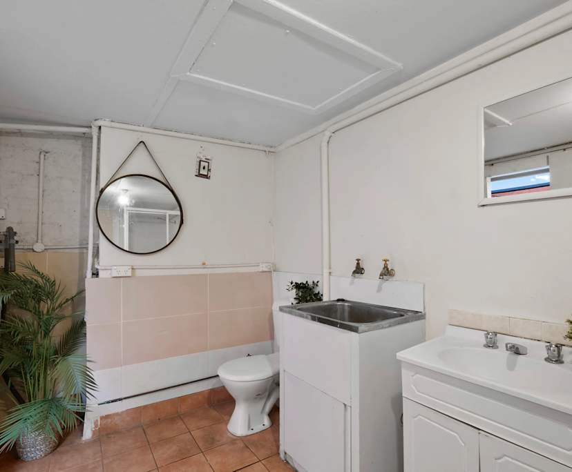 $350, Share-house, 4 bathrooms, Surry Hills NSW 2010