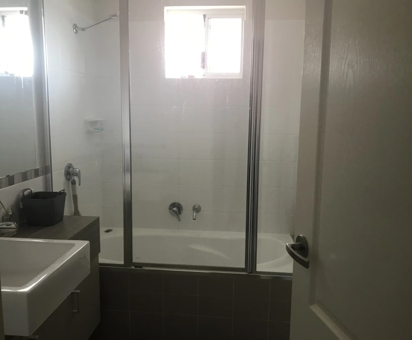 $130, Share-house, 3 bathrooms, Saint James WA 6102