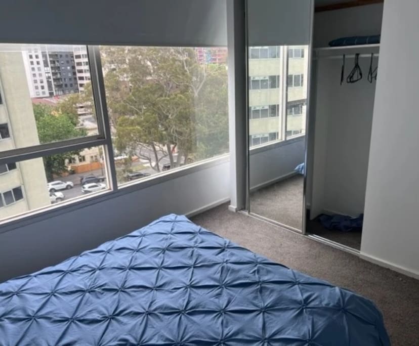 Furnished room in a flatshare