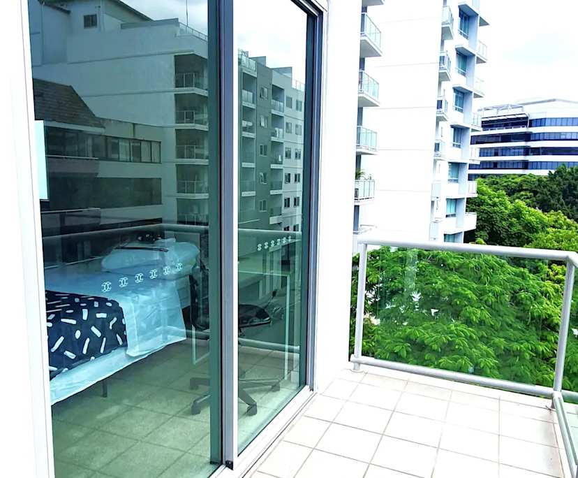$470, Flatshare, 2 bathrooms, Brisbane City QLD 4000