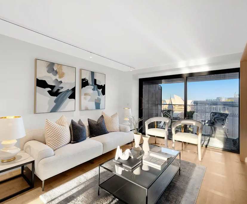 Whole property with 2 rooms for rent