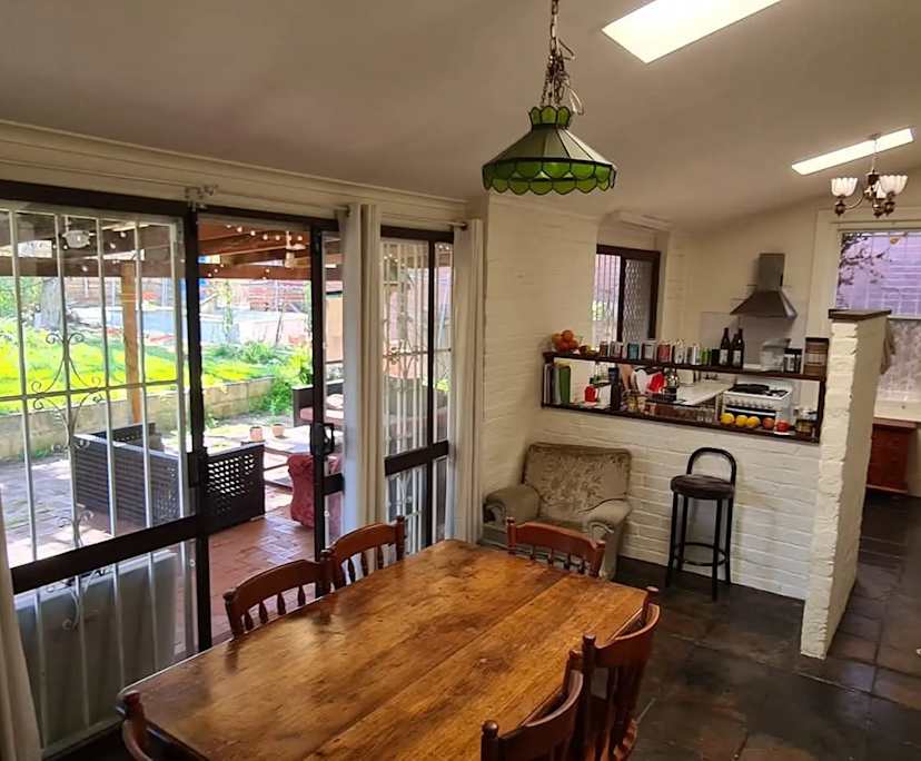 Room in a share house