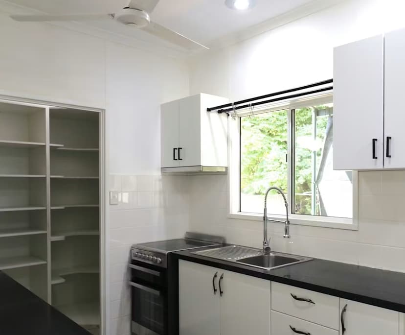 $250, Share-house, 3 bathrooms, Katherine NT 0850