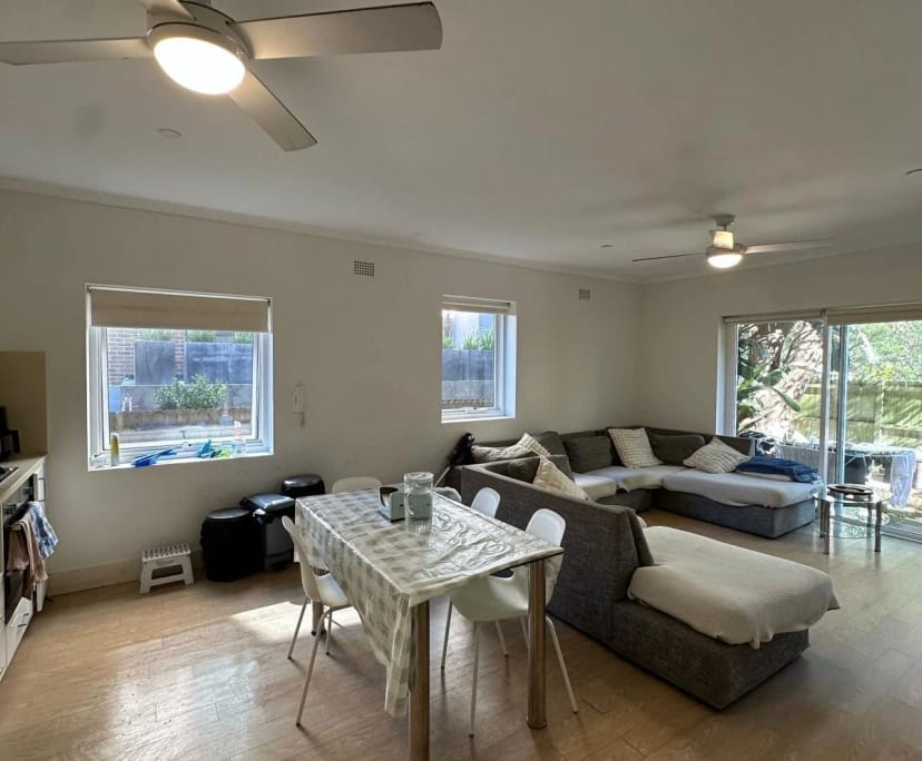 Furnished room in a share house
