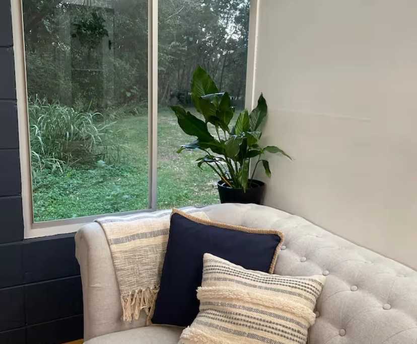 $650, Whole-property, 2 bathrooms, Kiels Mountain QLD 4559