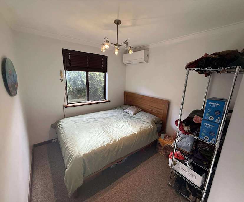 Unfurnished room in a share house