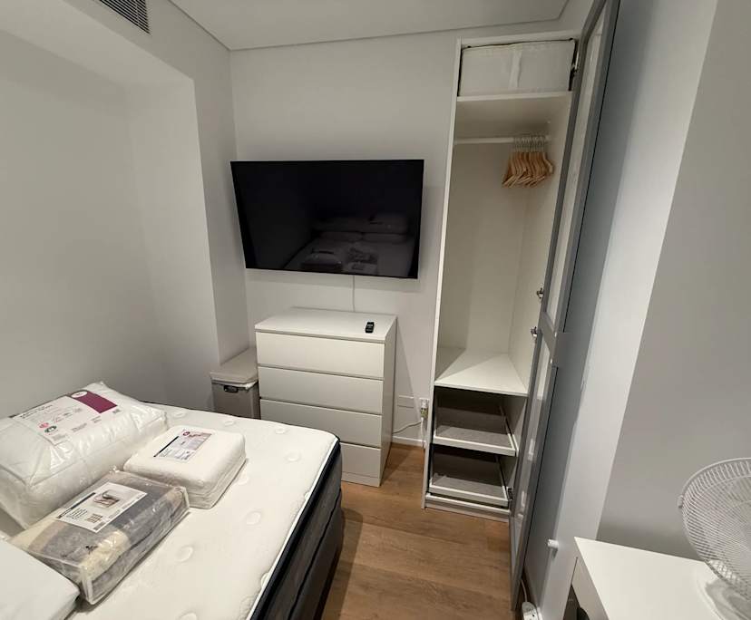 $300, Flatshare, 2 bathrooms, Merrylands NSW 2160