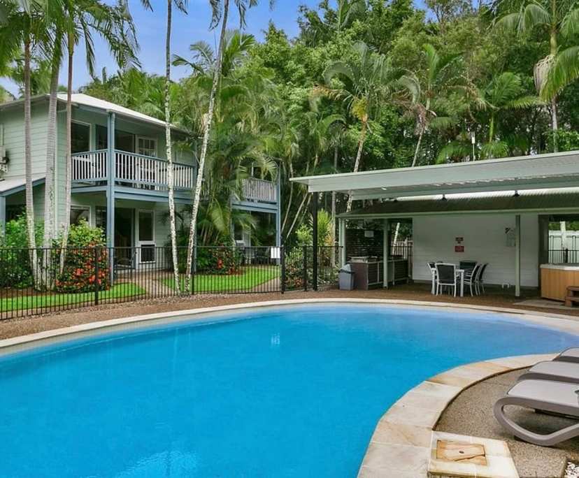 Furnished room in a share house