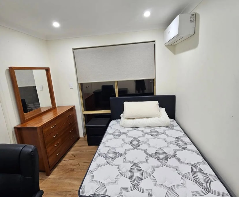 Room for Rent in Joondalup, Perth 250, Furnished,...