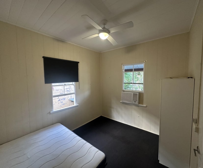 $320, Share-house, 4 bathrooms, Woolloongabba QLD 4102