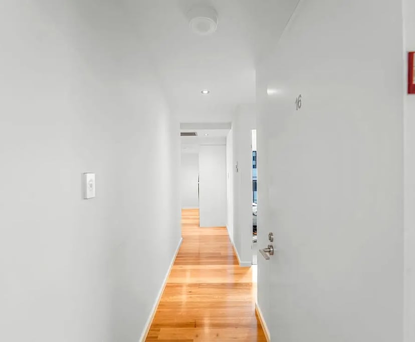 Furnished room with own bathroom