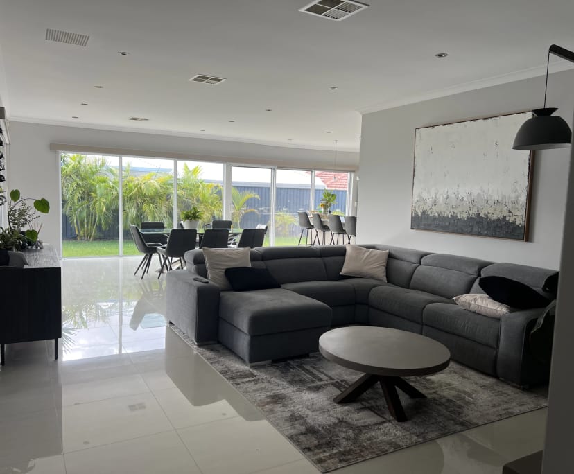 Room for Rent in Burns Beach, Perth 550, Unfurnis...