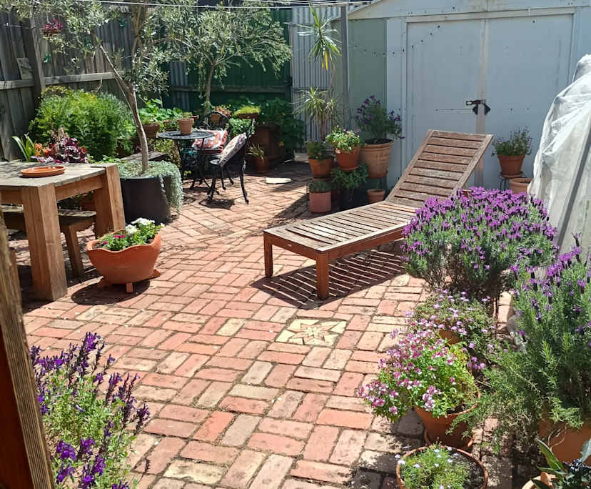 Unfurnished room in a share house