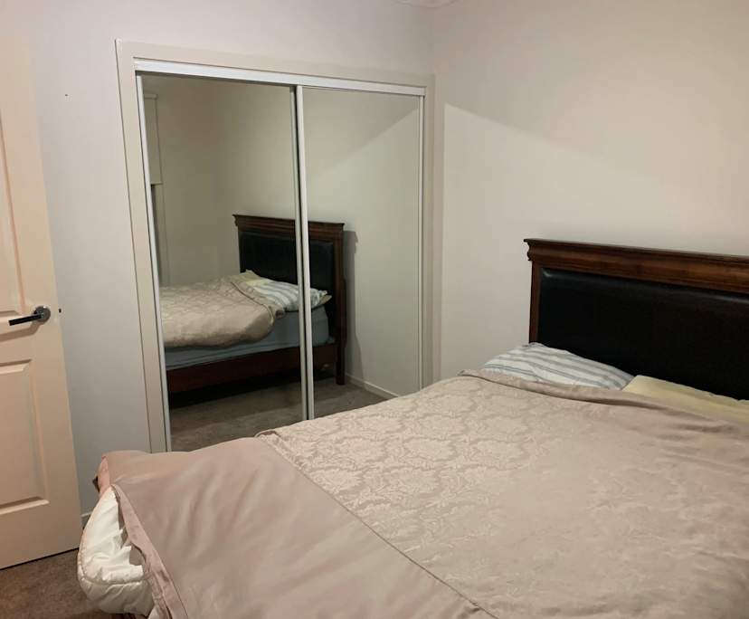 Unfurnished room in a share house