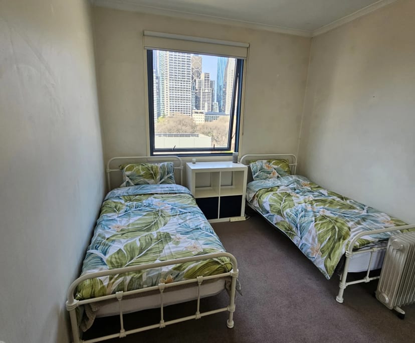 Furnished room in a flatshare