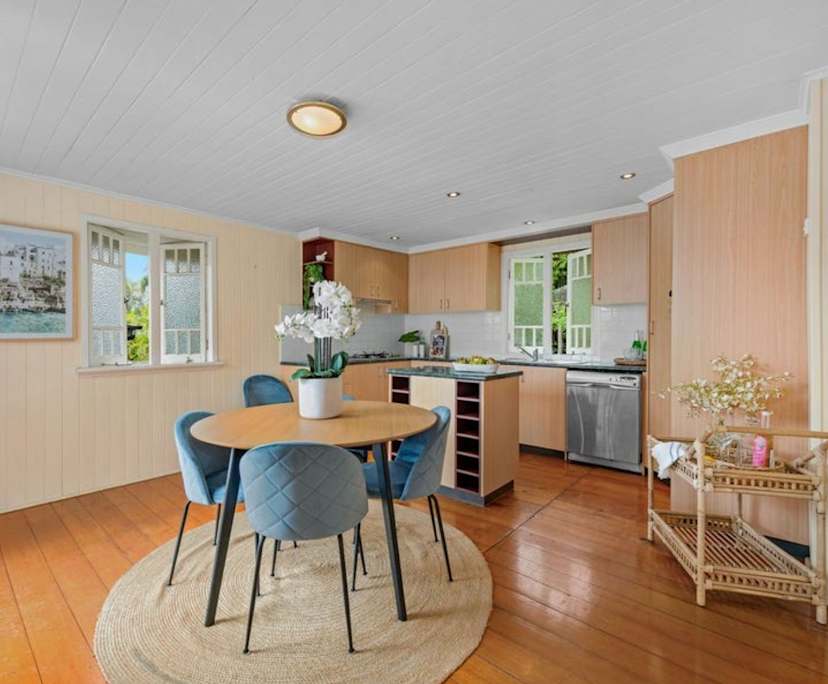 $265, Share-house, 3 bathrooms, Coorparoo QLD 4151