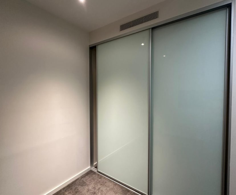 $300, Flatshare, 3 bathrooms, Hurstville NSW 2220