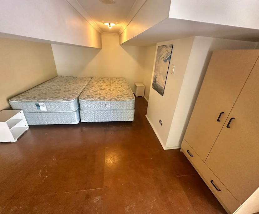 $275, Student-accommodation, 1 bathroom, Ultimo NSW 2007