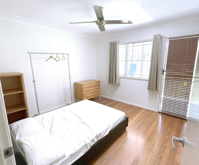 $375, Share-house, 3 bathrooms, Coorparoo QLD 4151