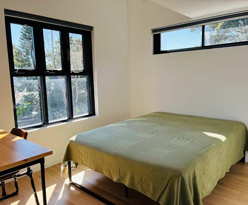 Furnished room with own bathroom