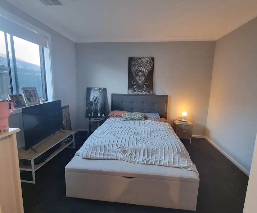 Furnished room with ensuite in a share house