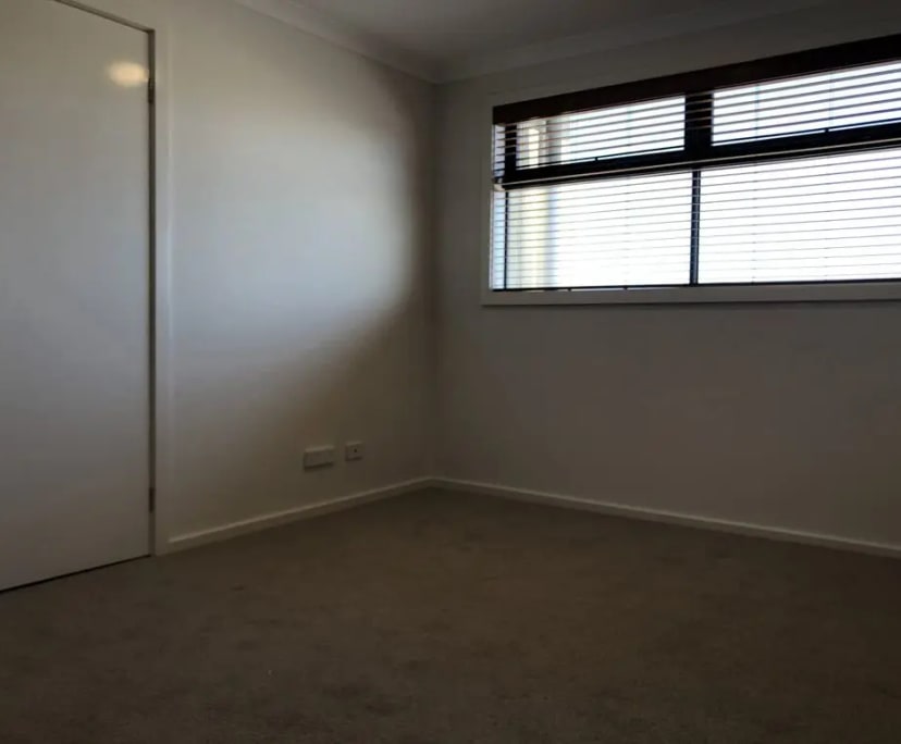 Unfurnished room in a share house
