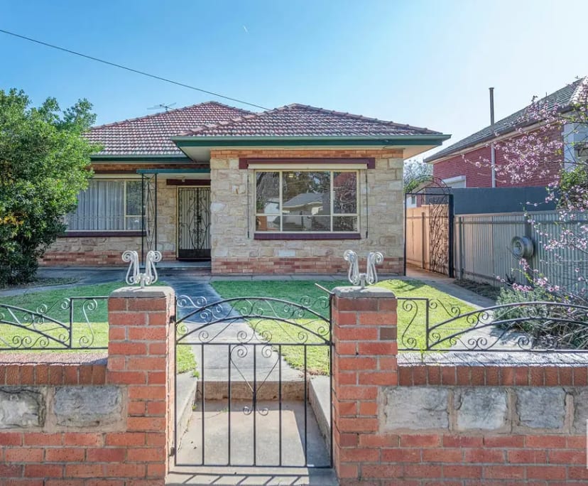 Unfurnished room in a share house