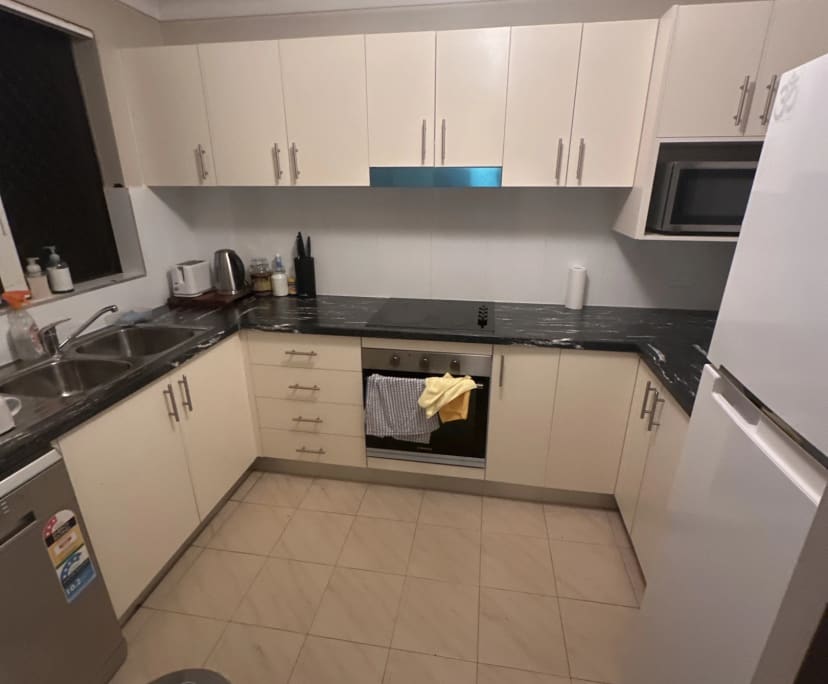 Room in a share house