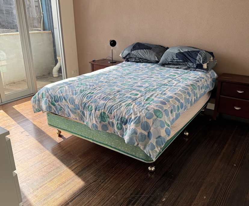 propertyImage