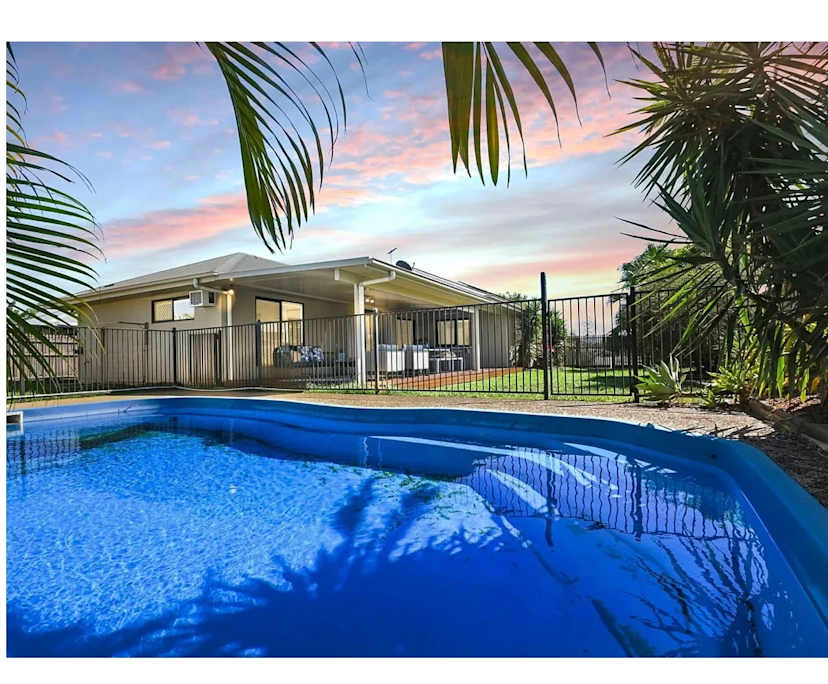 Unfurnished room with own bathroom