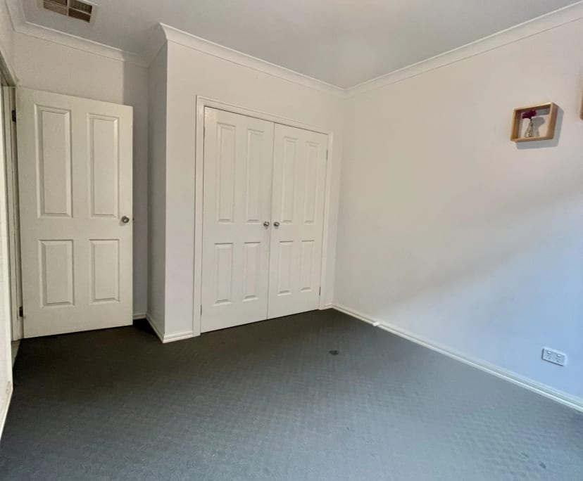 $180, Share-house, 5 bathrooms, Tarneit VIC 3029