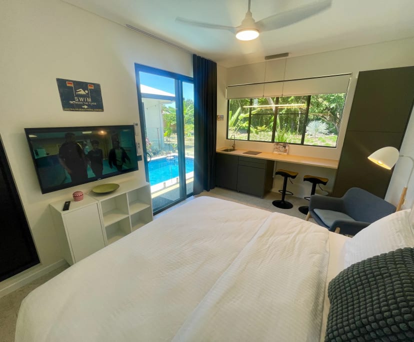 $400, Share-house, 5 bathrooms, Palm Cove QLD 4879