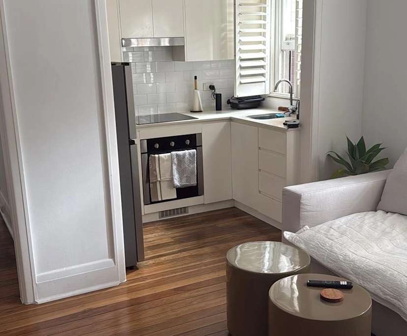$700, 1-bed, 1 bathroom, Randwick NSW 2031