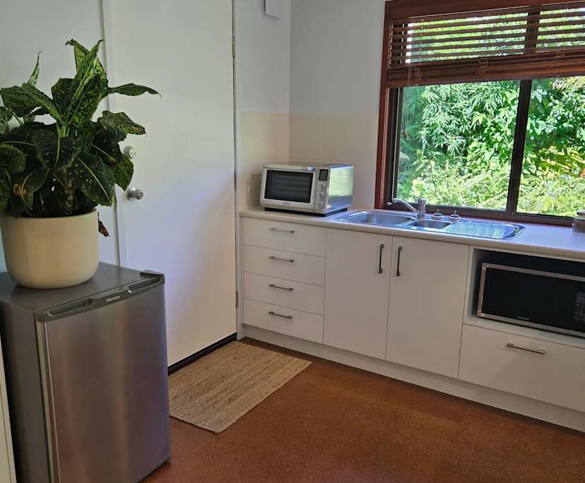 $450, Granny-flat, 1 bathroom, Bilambil Heights NSW 2486