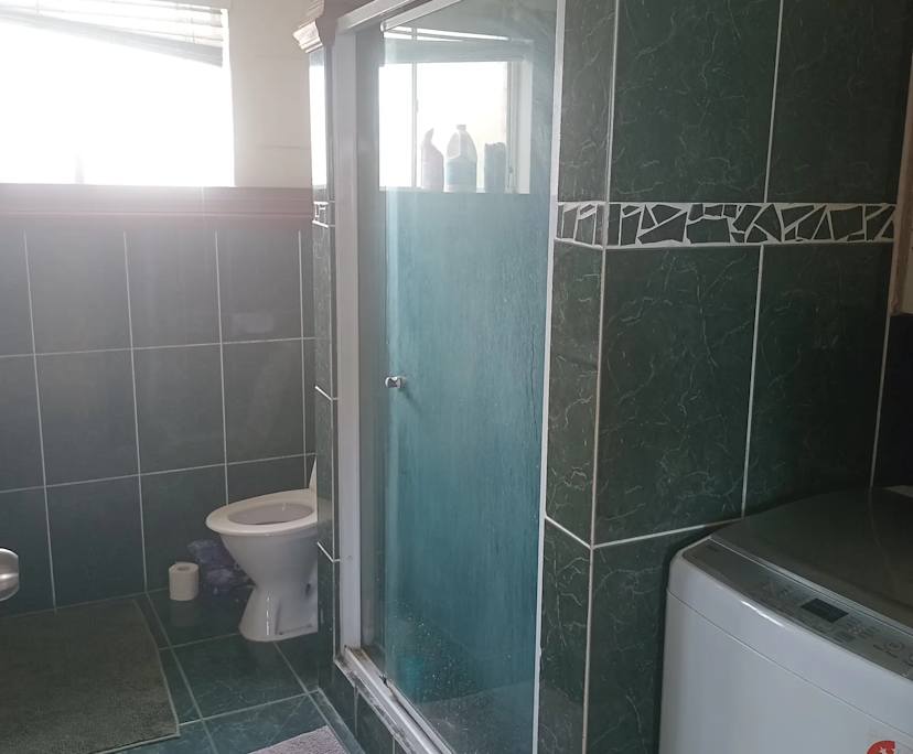 $350-375, Flatshare, 2 rooms, Surfers Paradise QLD 4217, Surfers Paradise QLD 4217