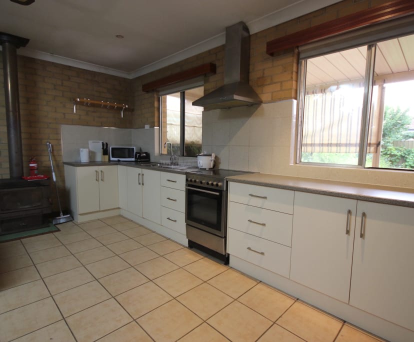 $383, Share-house, 6 bathrooms, Campbelltown SA 5074