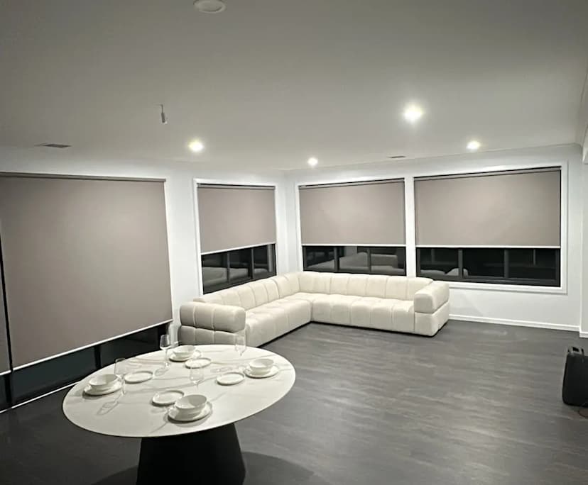 $300, Share-house, 4 bathrooms, Officer VIC 3809