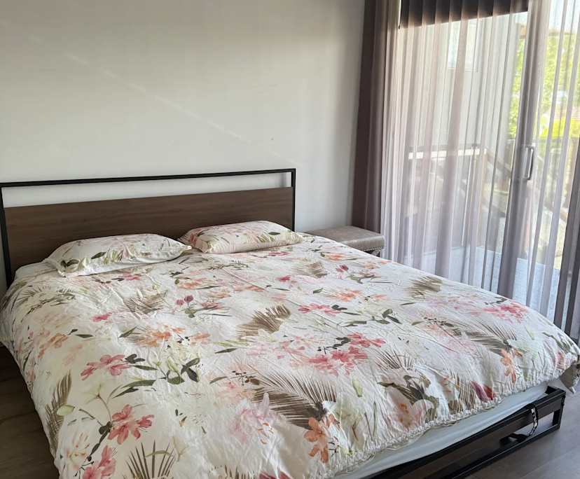 Furnished room with own bathroom