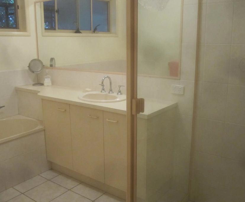 $400, Share-house, 4 bathrooms, Maroochydore QLD 4558