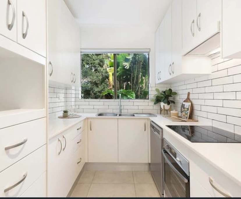 Unfurnished room in a share house