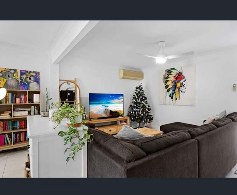 $310, Share-house, 3 bathrooms, Burleigh Waters QLD 4220