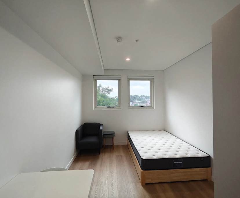 Furnished room studio flat for rent